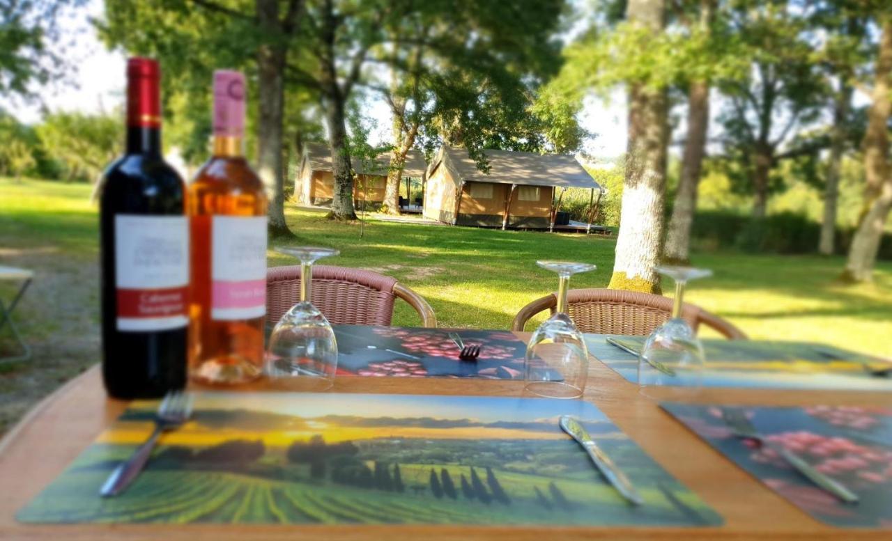 Glamping Les Arbres, Luxe Safaritent Met Zwembad Cronat Ngoại thất bức ảnh