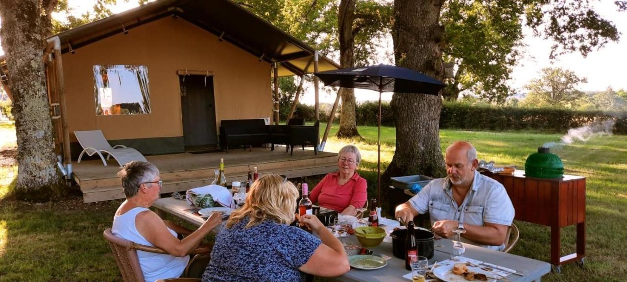 Glamping Les Arbres, Luxe Safaritent Met Zwembad Cronat Ngoại thất bức ảnh